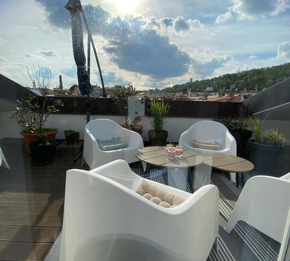 Luxurious And Chic Duplex 2 Bed Apartment Prague 0*,